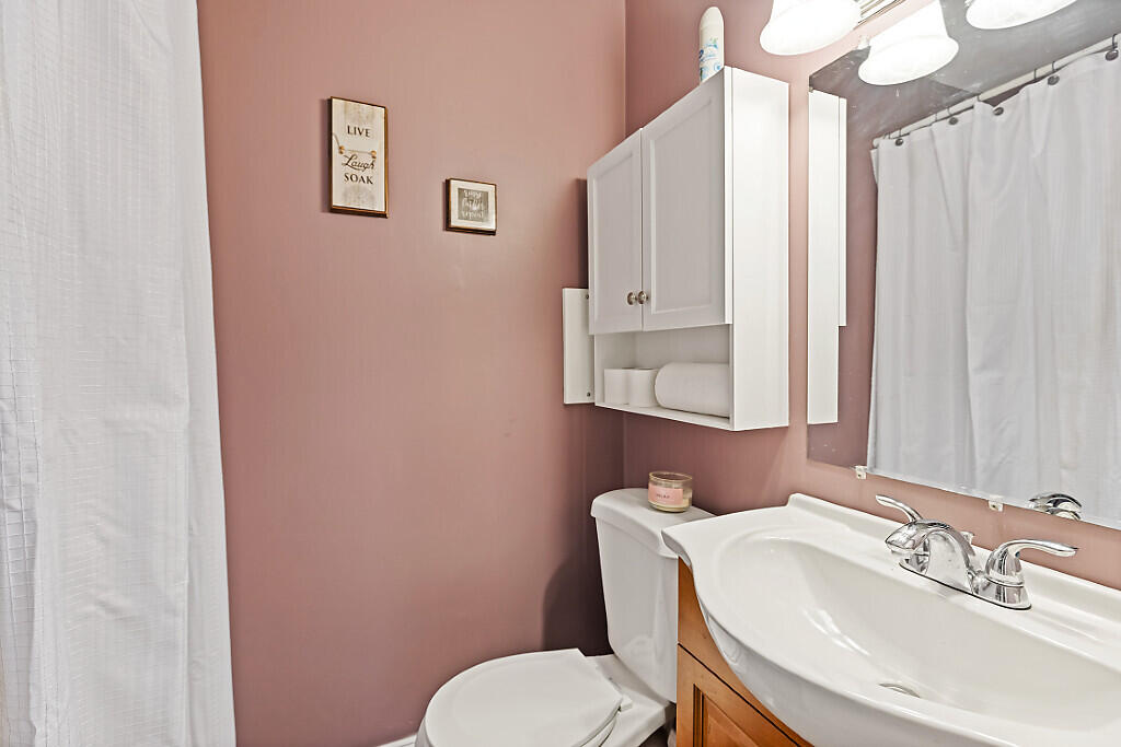 733 Middle Road, Skowhegan