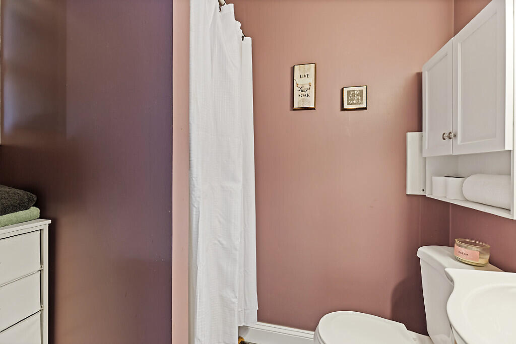 733 Middle Road, Skowhegan