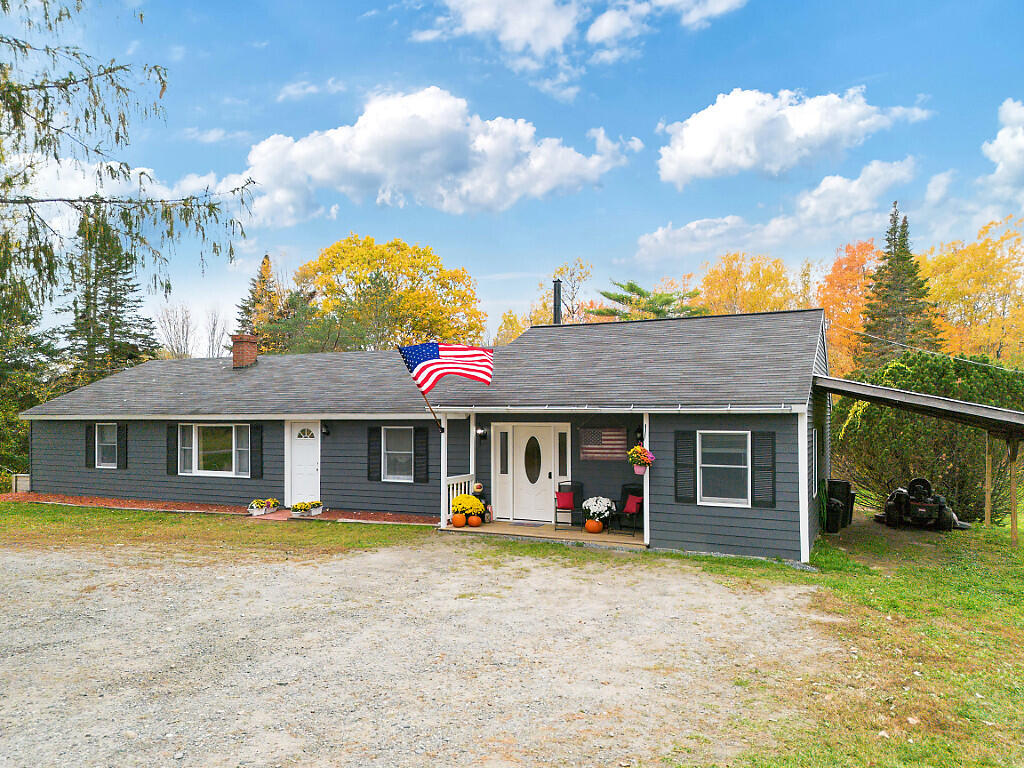 733 Middle Road, Skowhegan