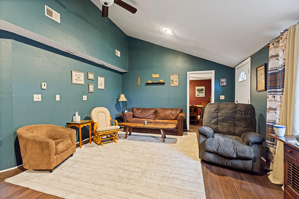 733 Middle Road, Skowhegan