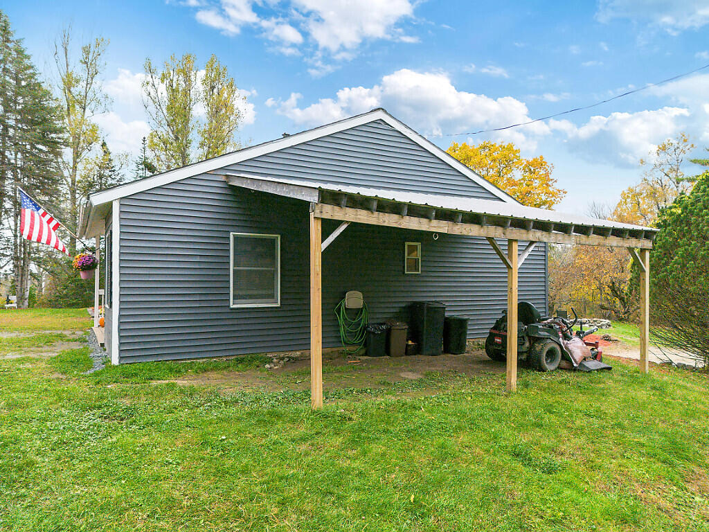 733 Middle Road, Skowhegan