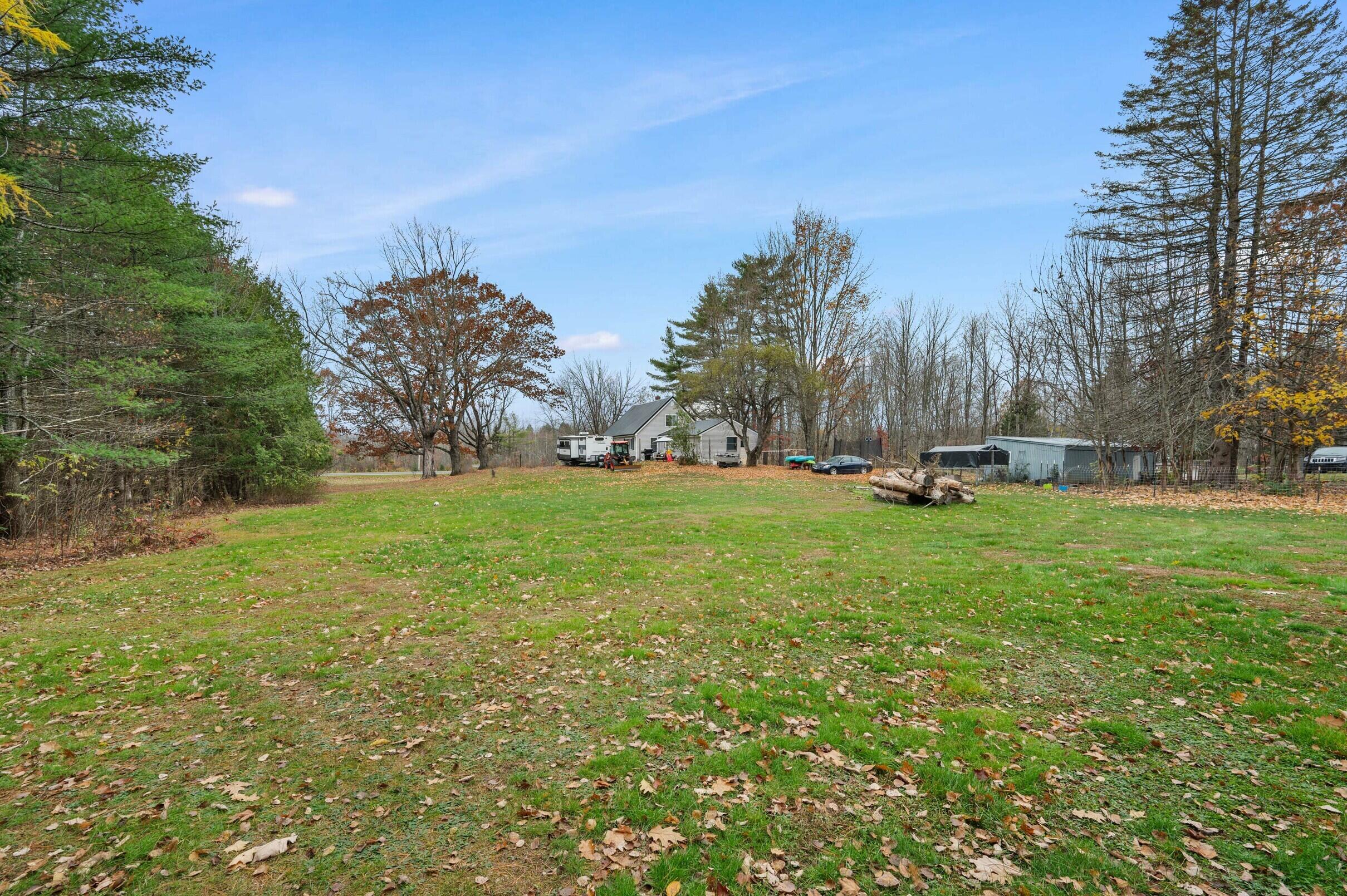 350 Madawaska Road, Palmyra