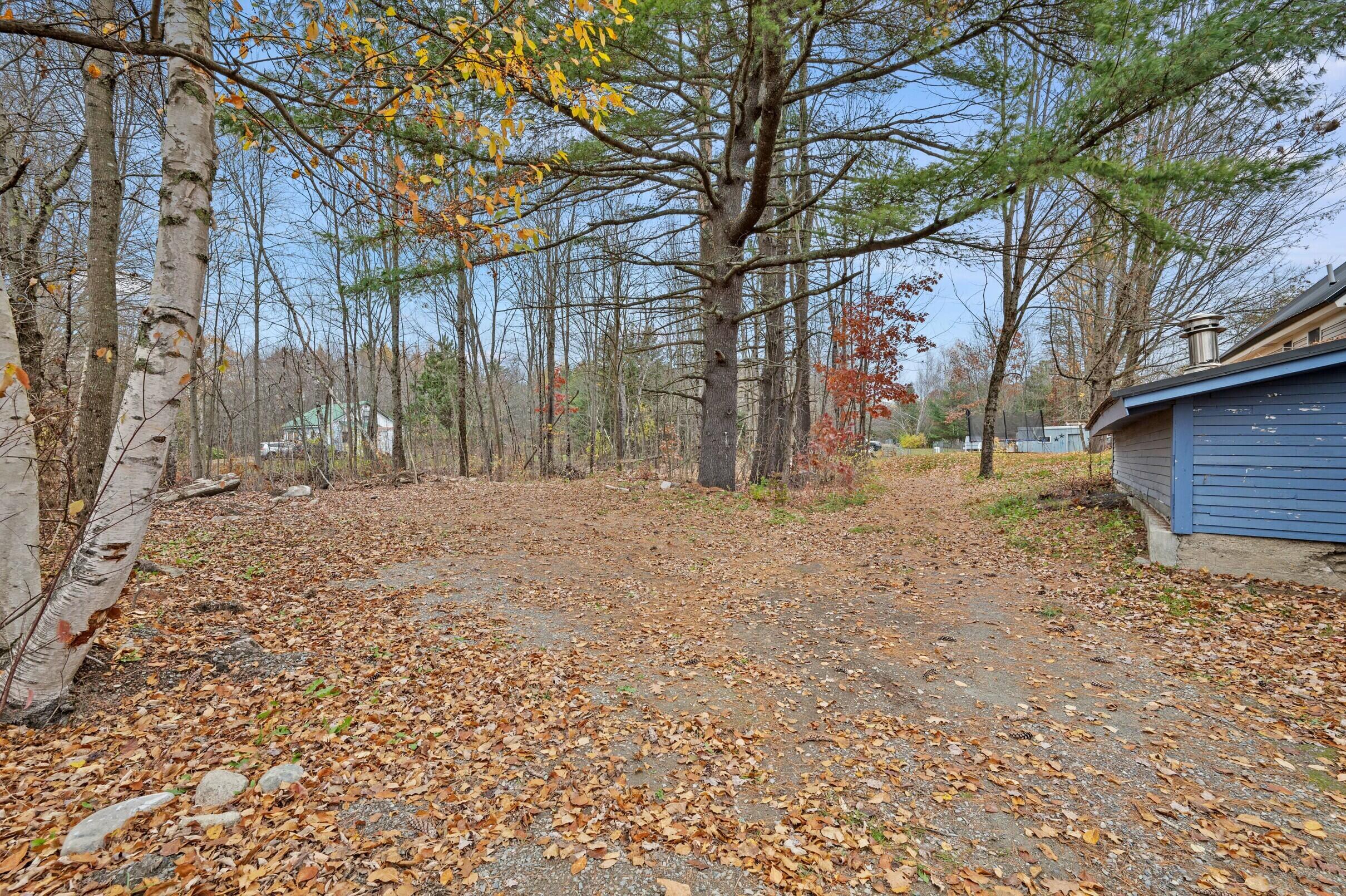 350 Madawaska Road, Palmyra