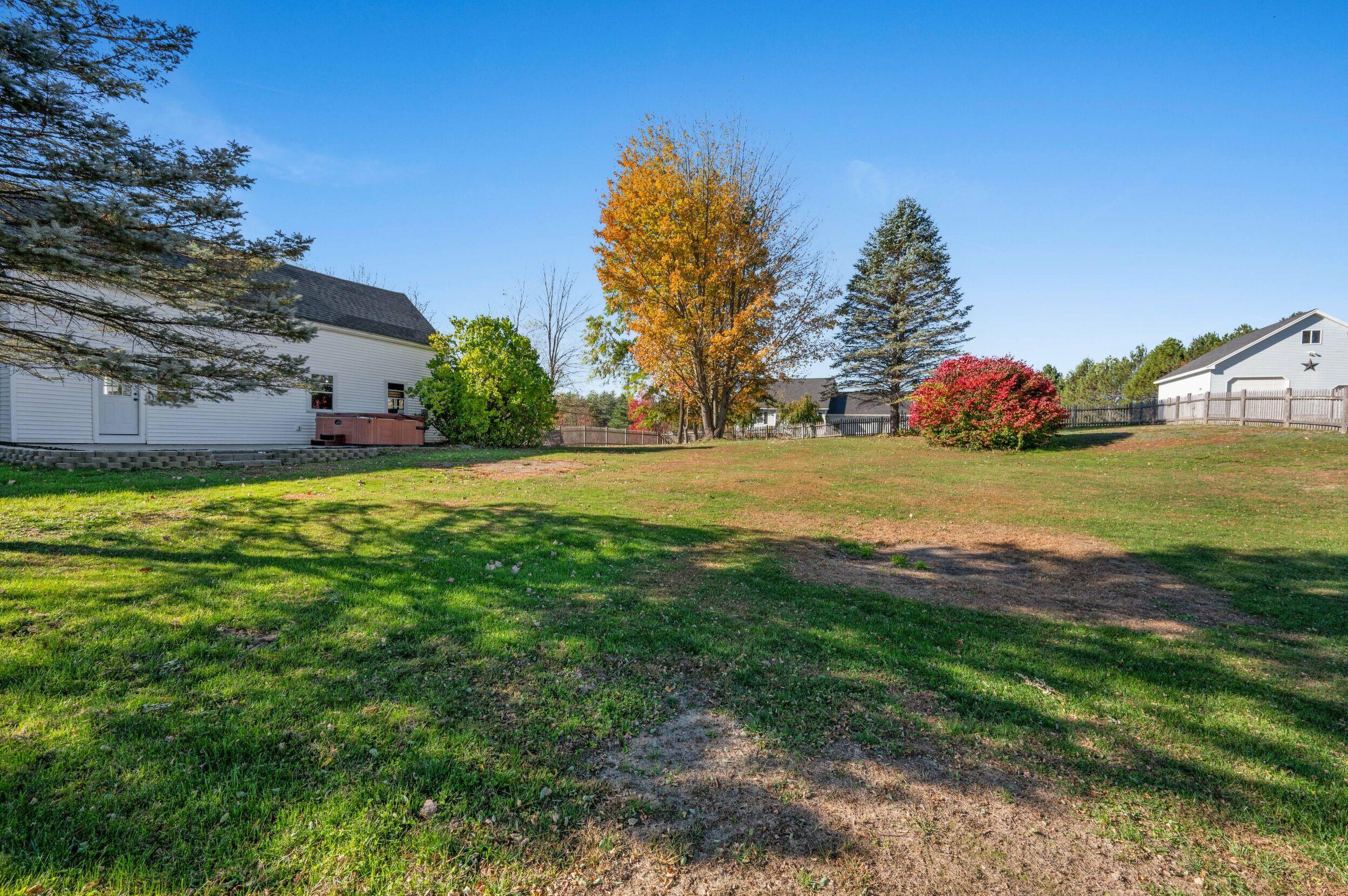 325 Middle Road, Sabattus