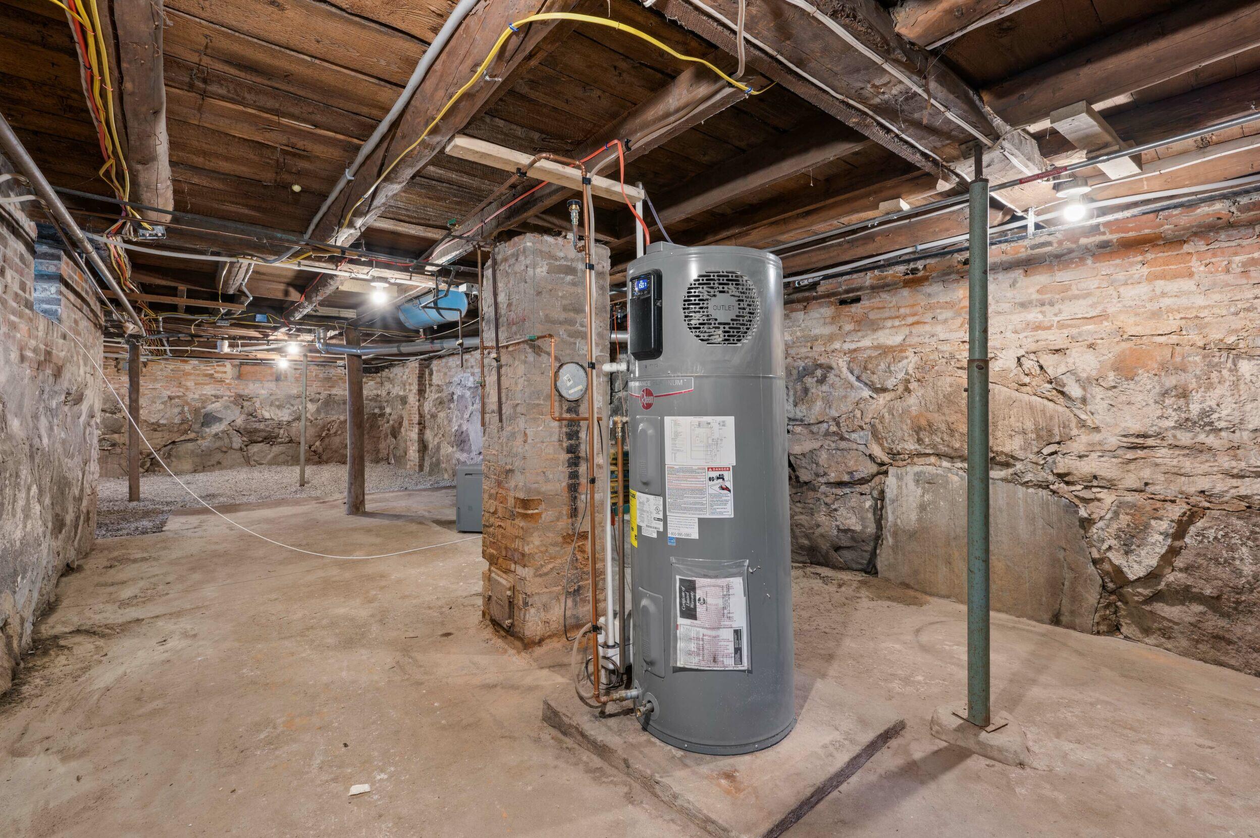 325 Middle Road, Sabattus