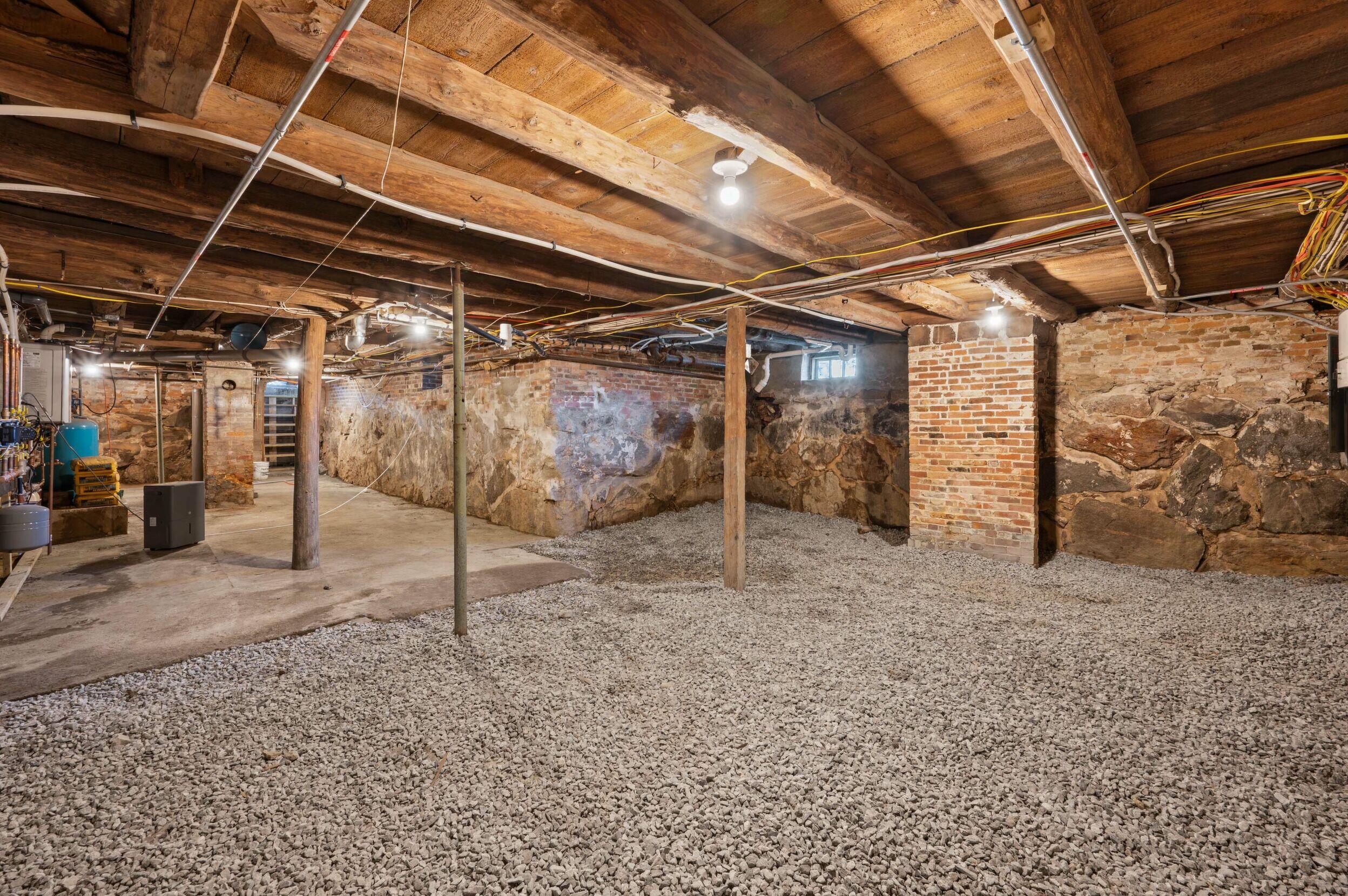 325 Middle Road, Sabattus