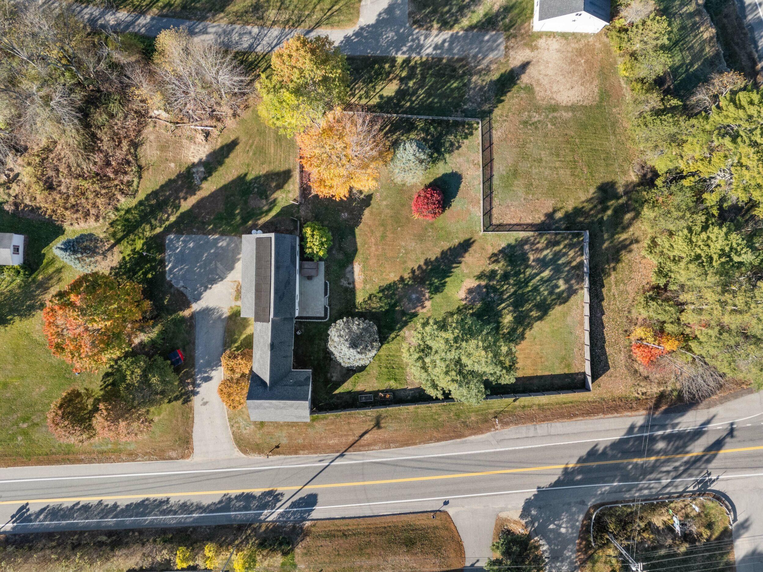 325 Middle Road, Sabattus