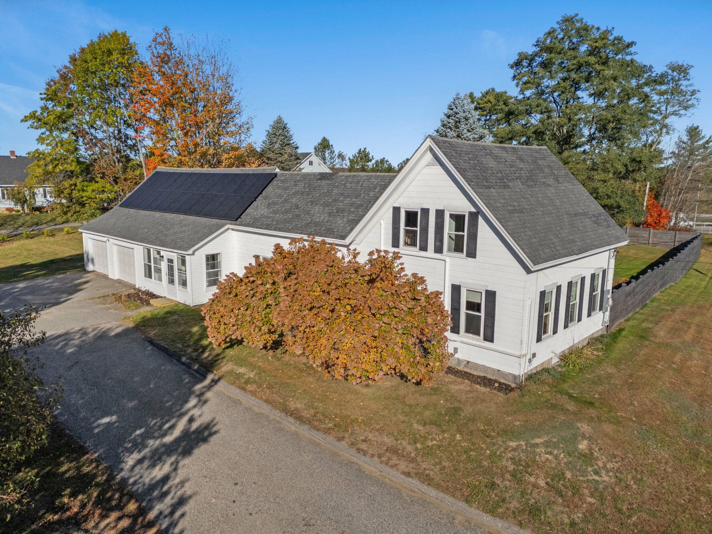 325 Middle Road, Sabattus