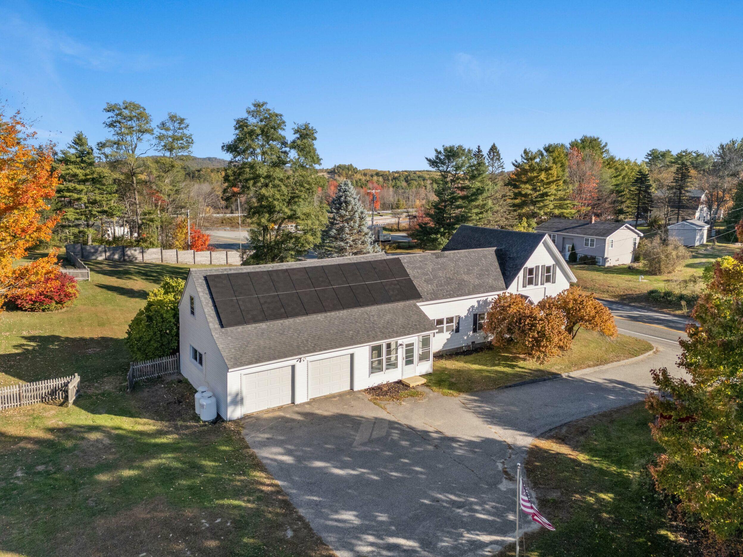 325 Middle Road, Sabattus