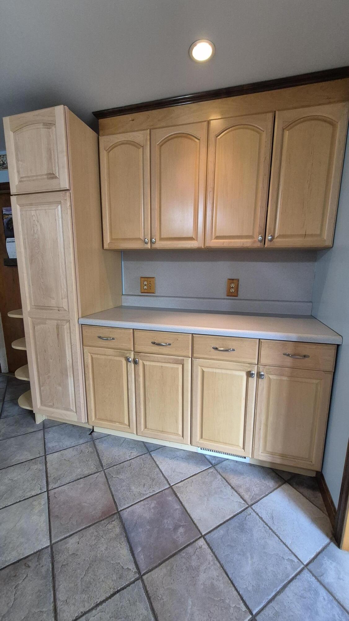 122 Washington Street, Oakland