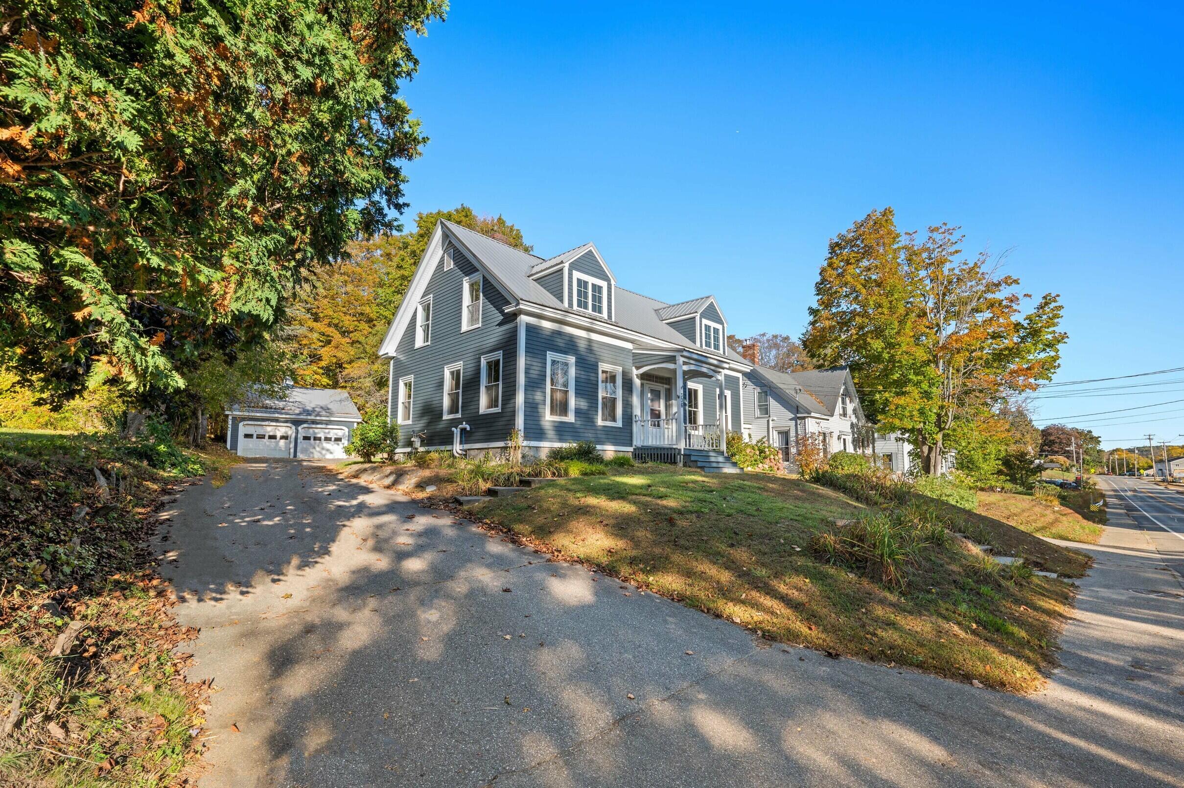 306 Maine Avenue, Farmingdale