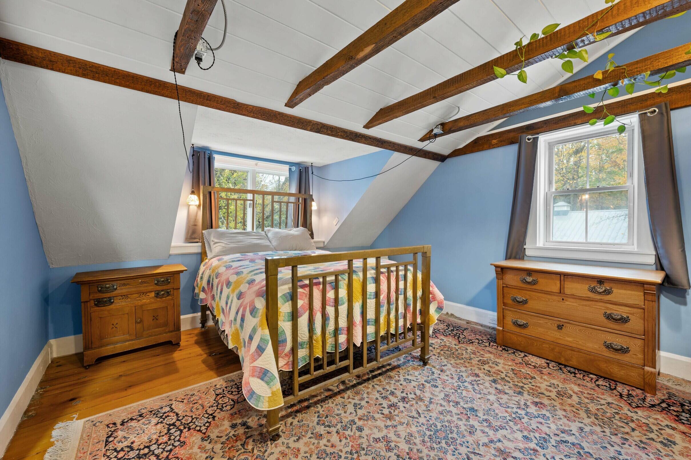 306 Maine Avenue, Farmingdale