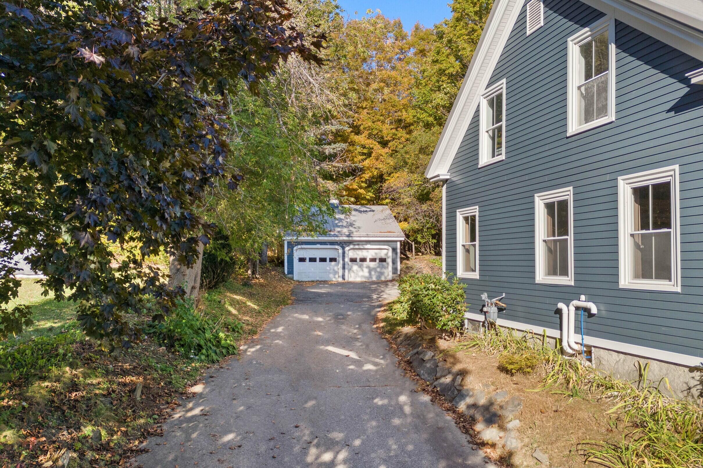 306 Maine Avenue, Farmingdale