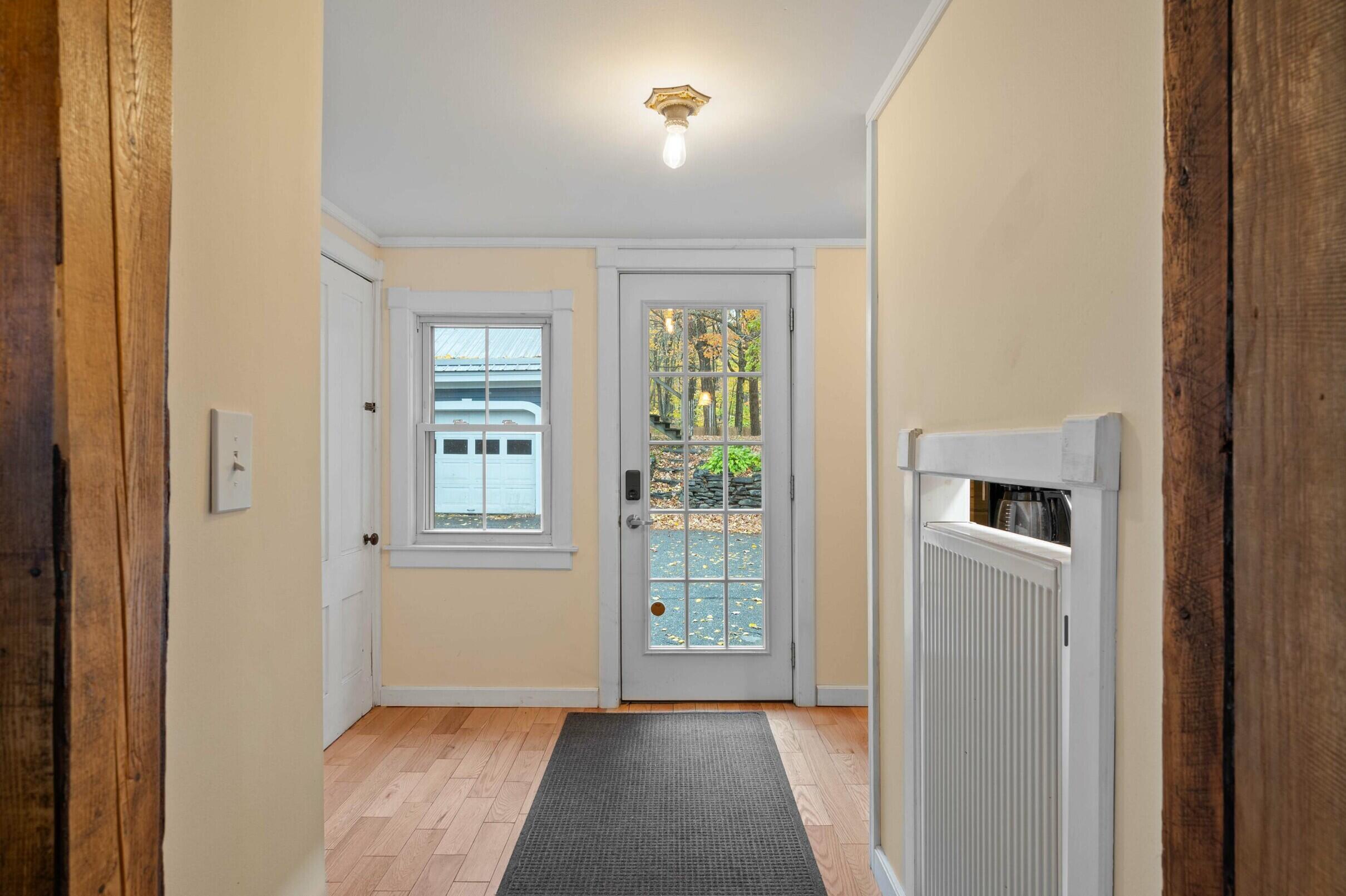 306 Maine Avenue, Farmingdale