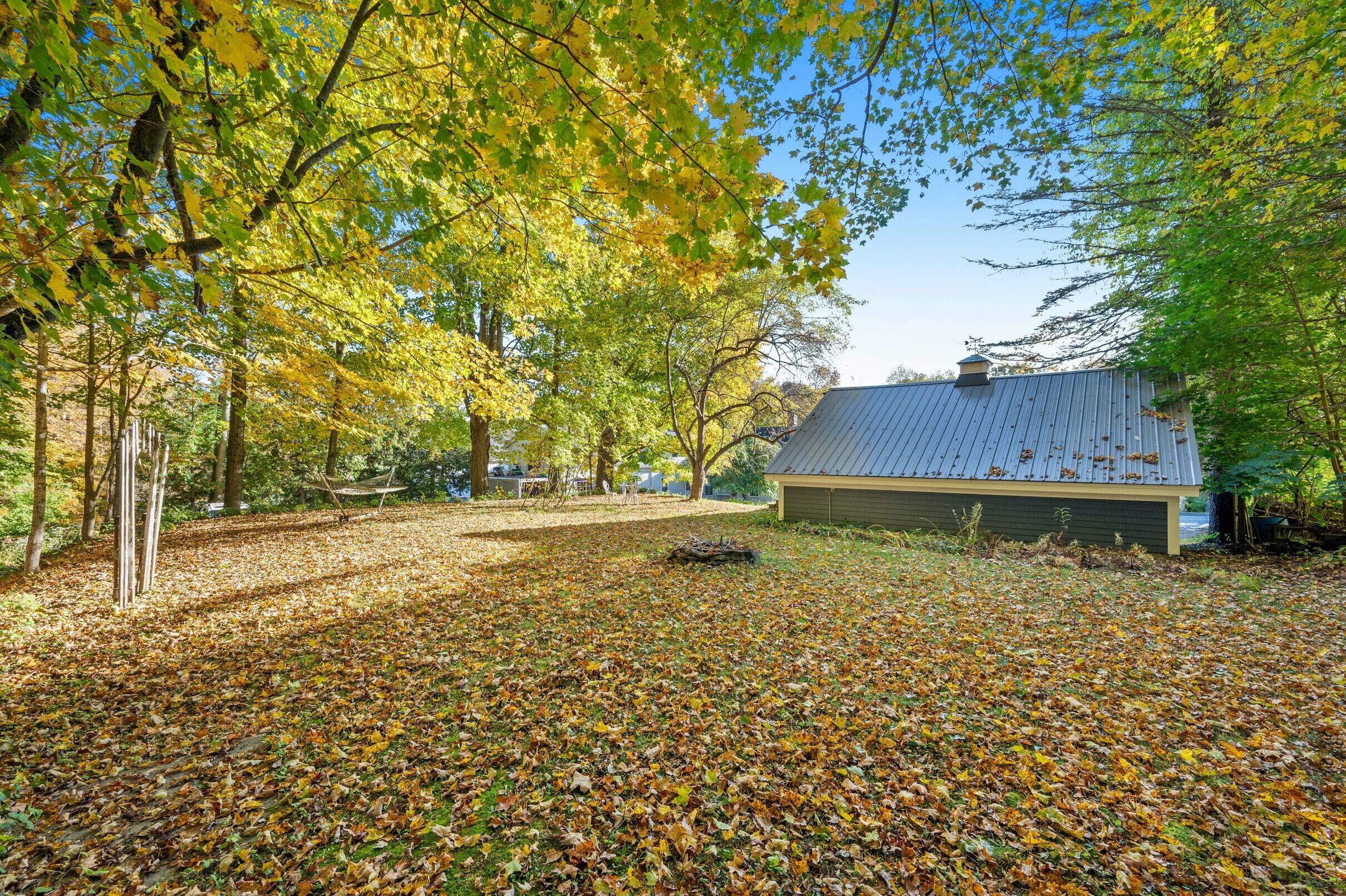 306 Maine Avenue, Farmingdale