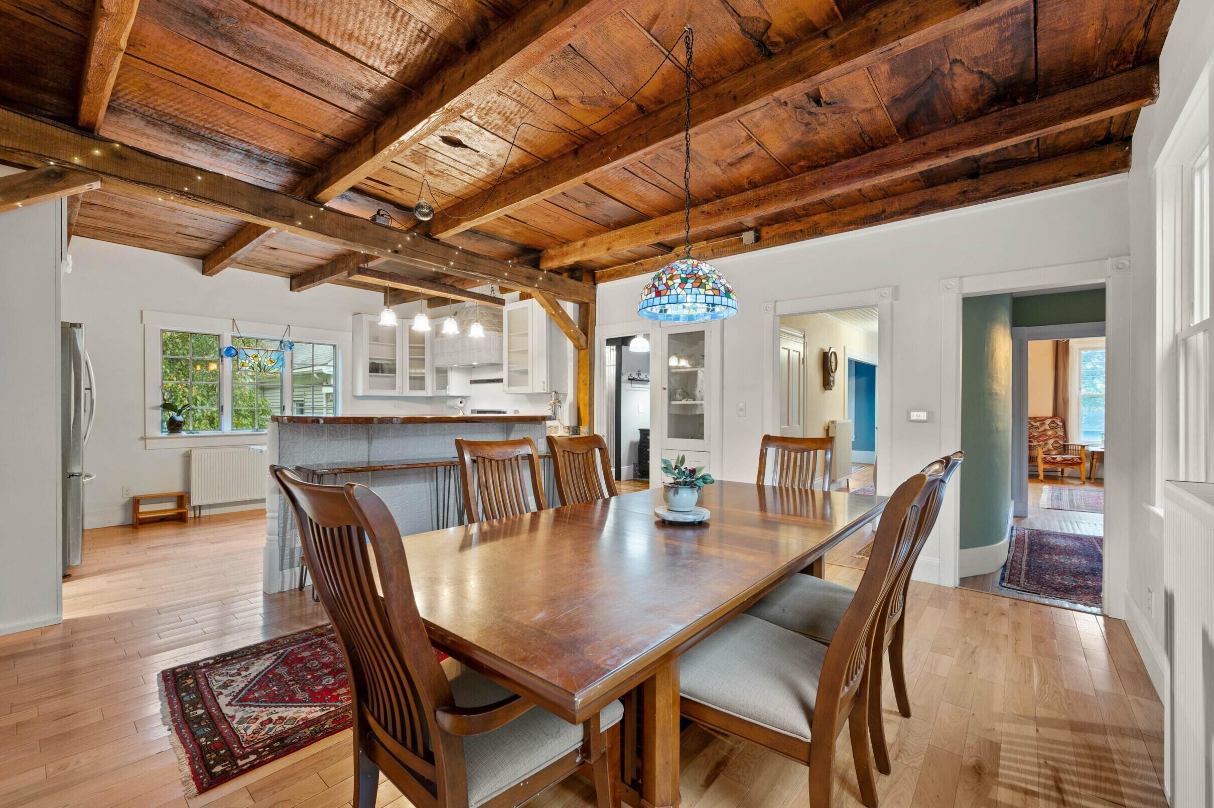 306 Maine Avenue, Farmingdale