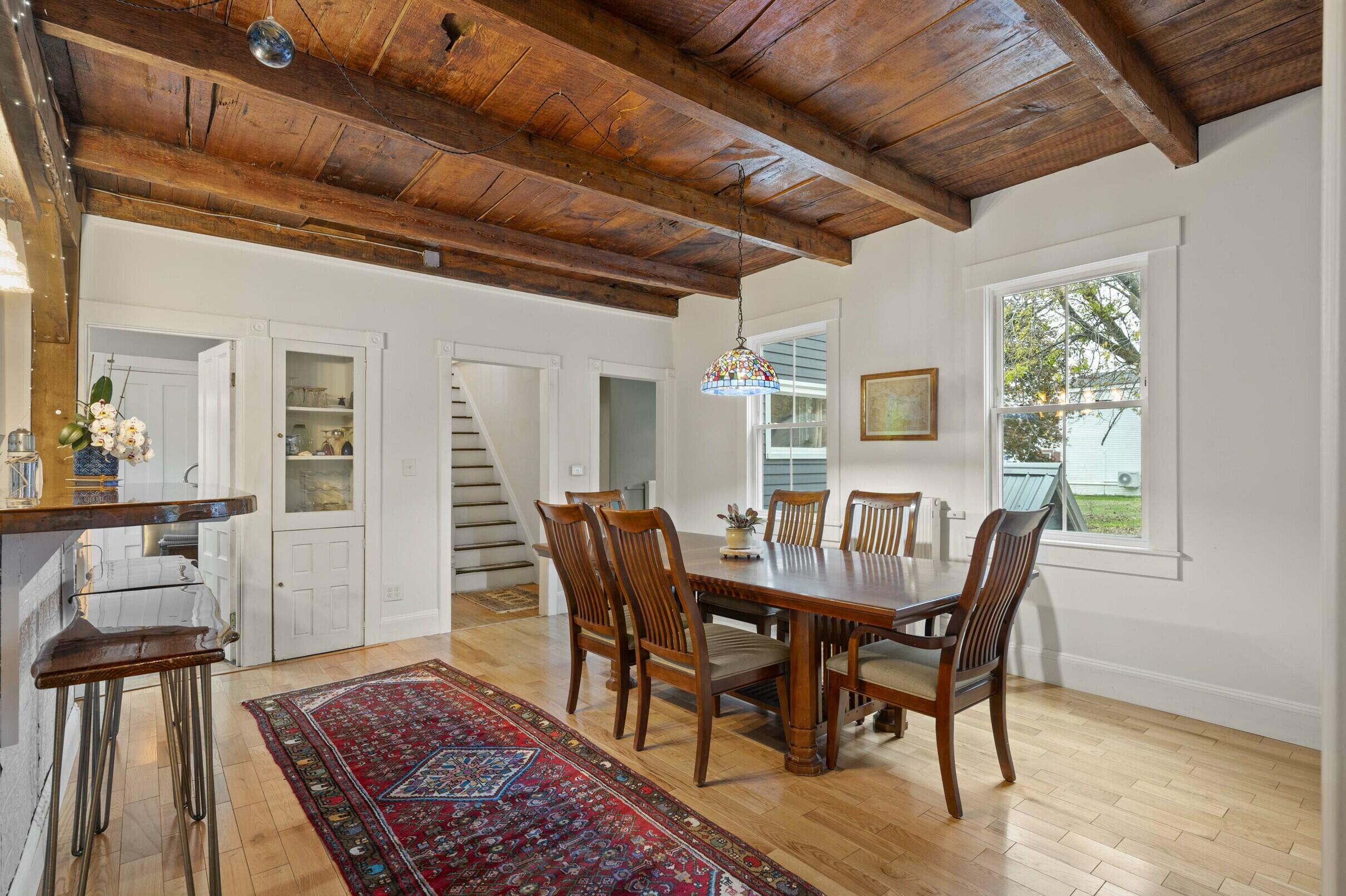 306 Maine Avenue, Farmingdale