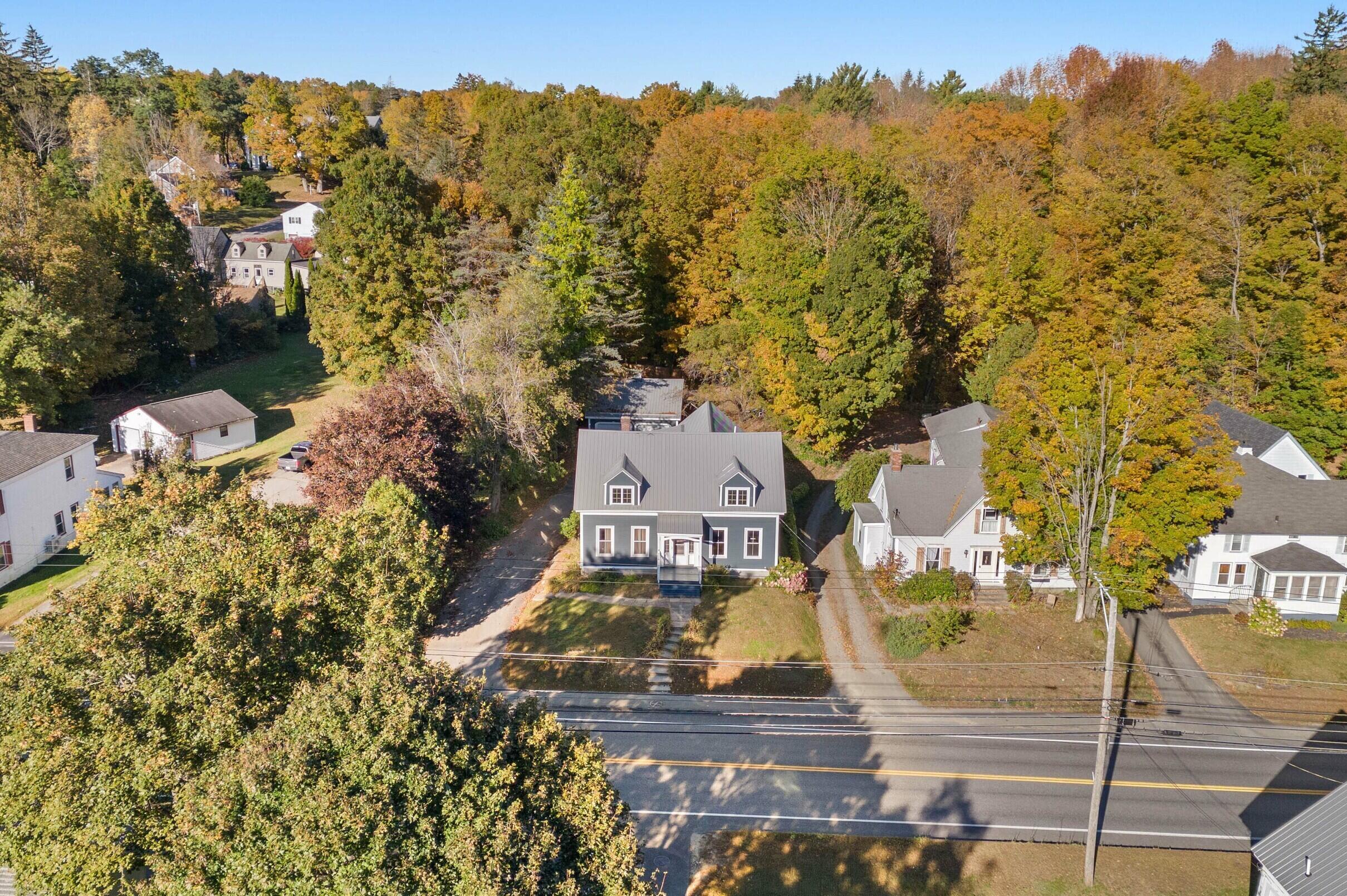 306 Maine Avenue, Farmingdale