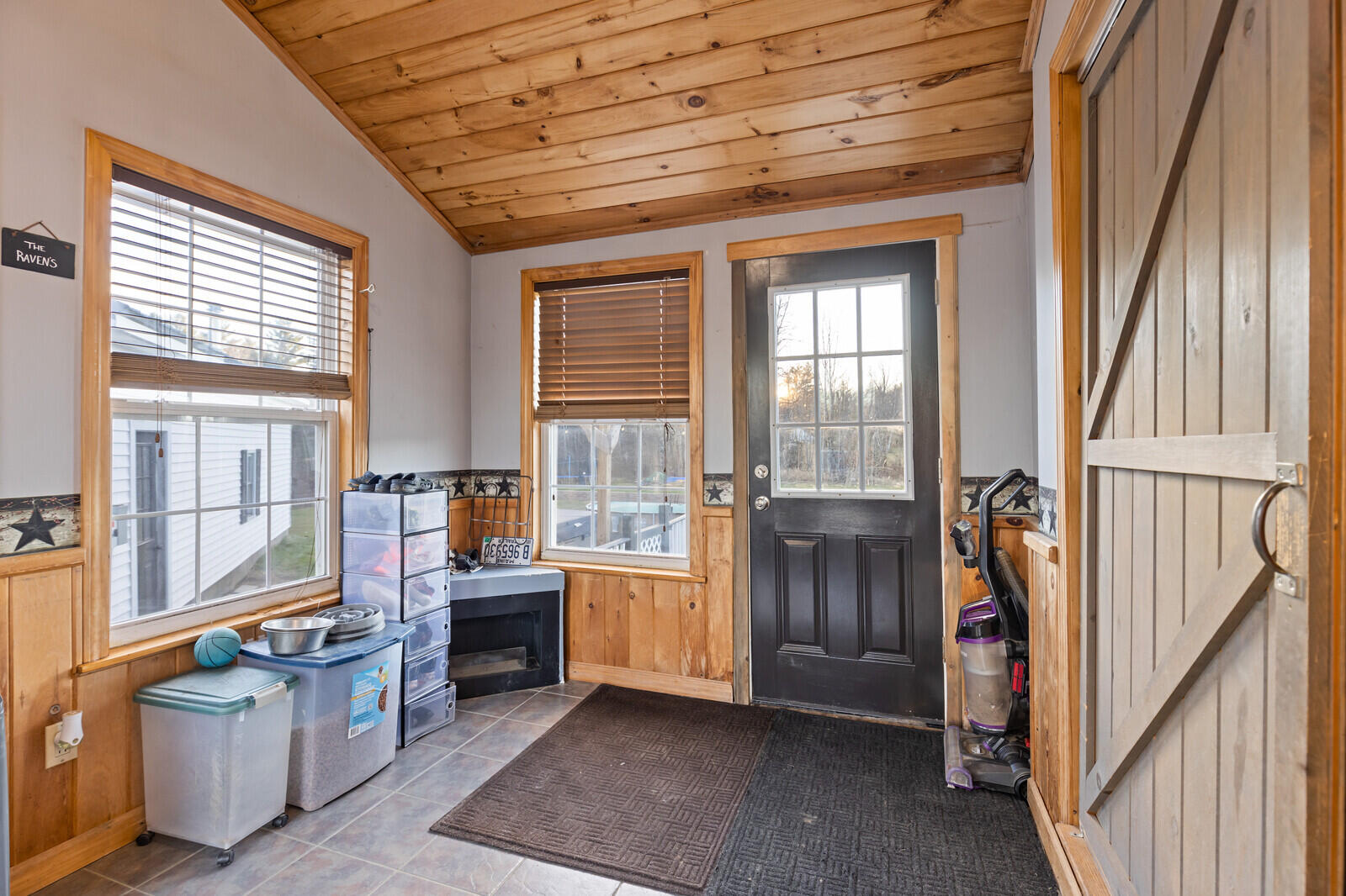 914 Bellsqueeze Road