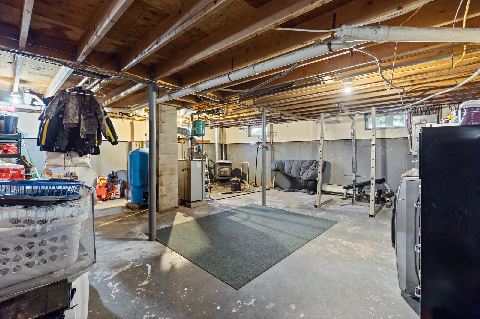 914 Bellsqueeze Road