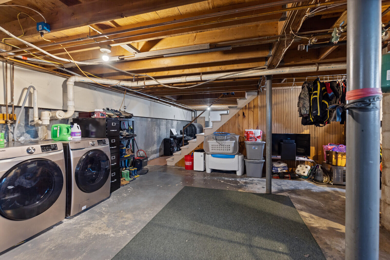 914 Bellsqueeze Road