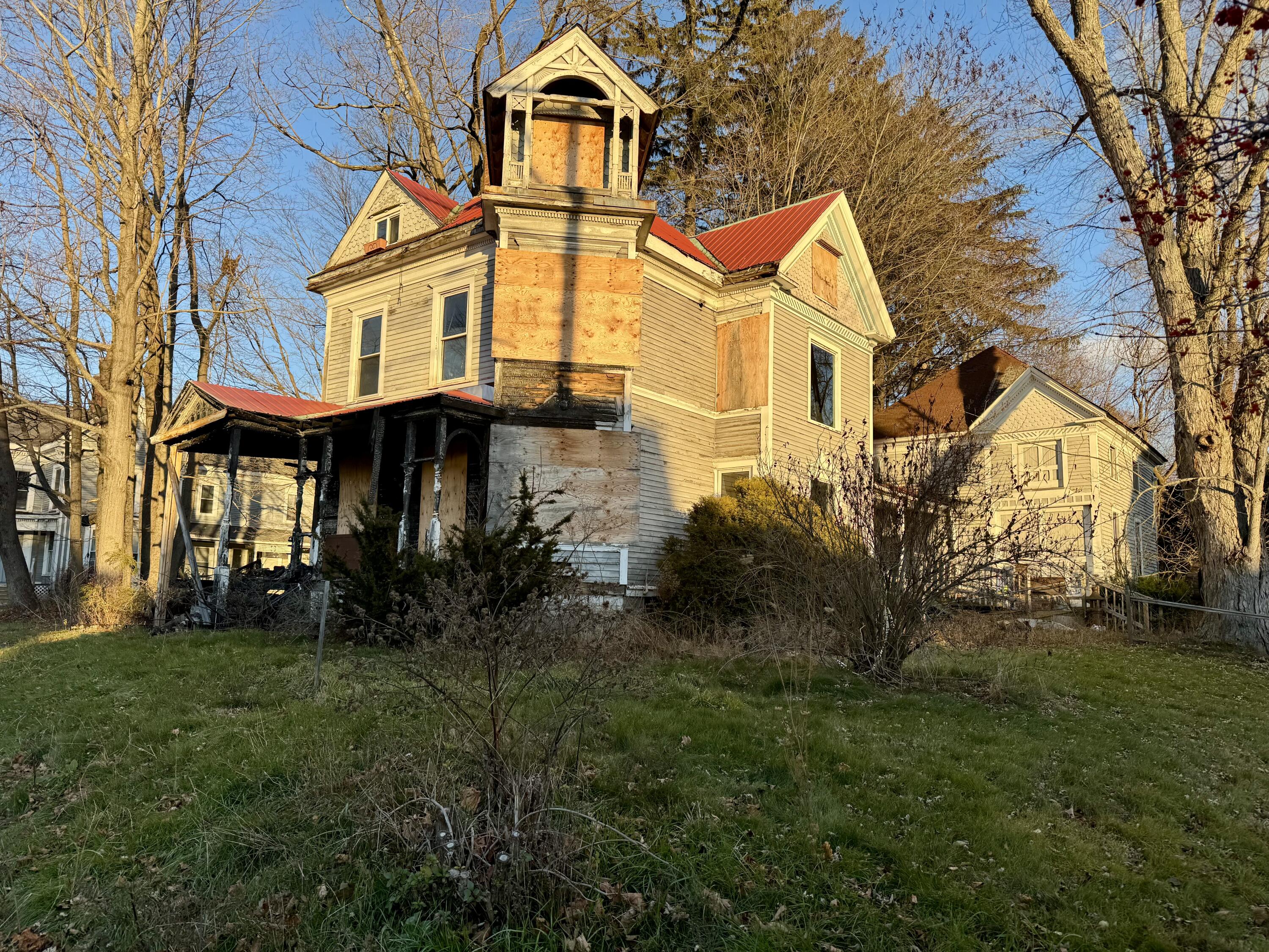 77 Main Street