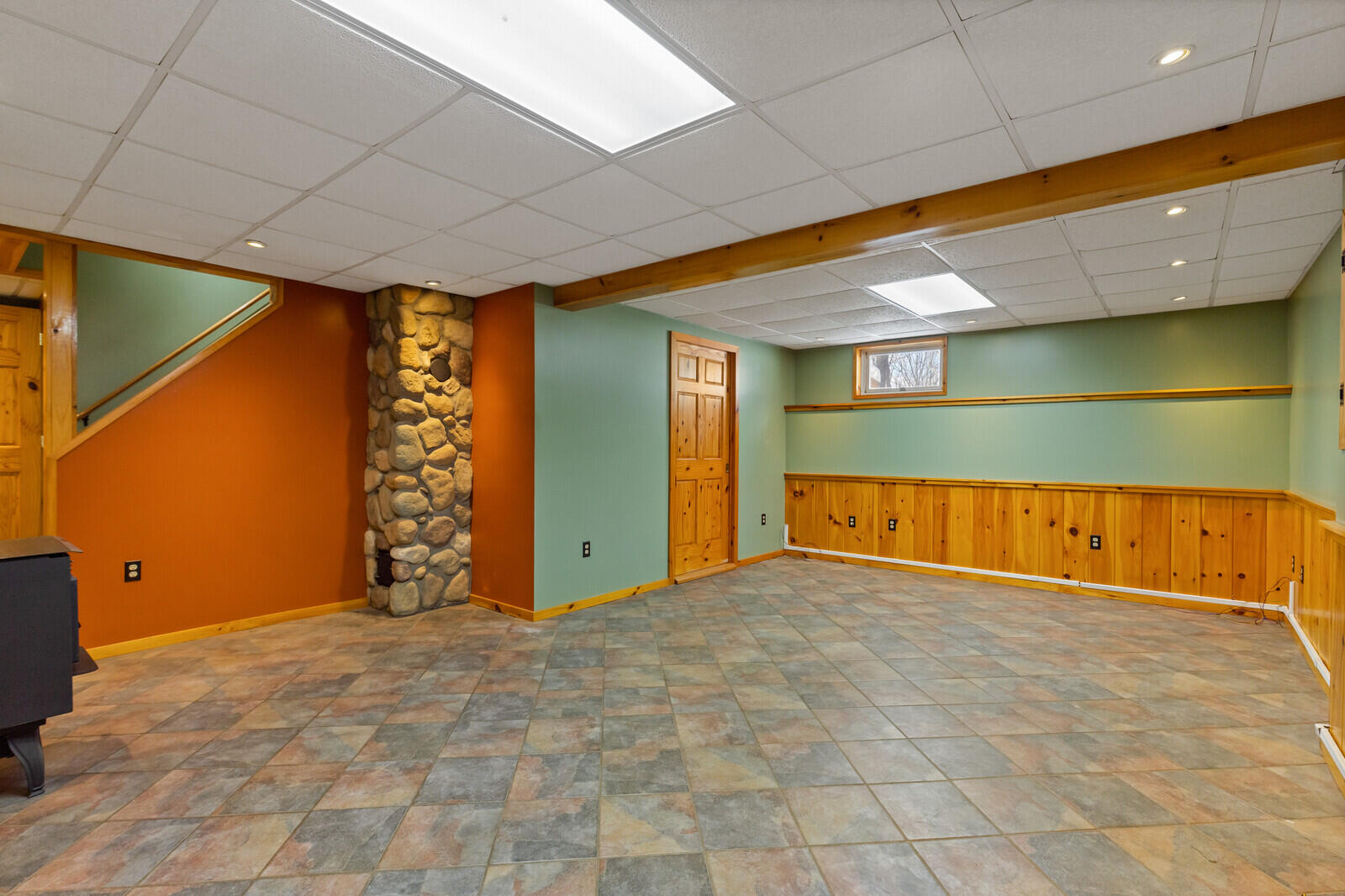 135 S Pond Road