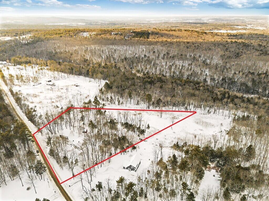 135 S Pond Road