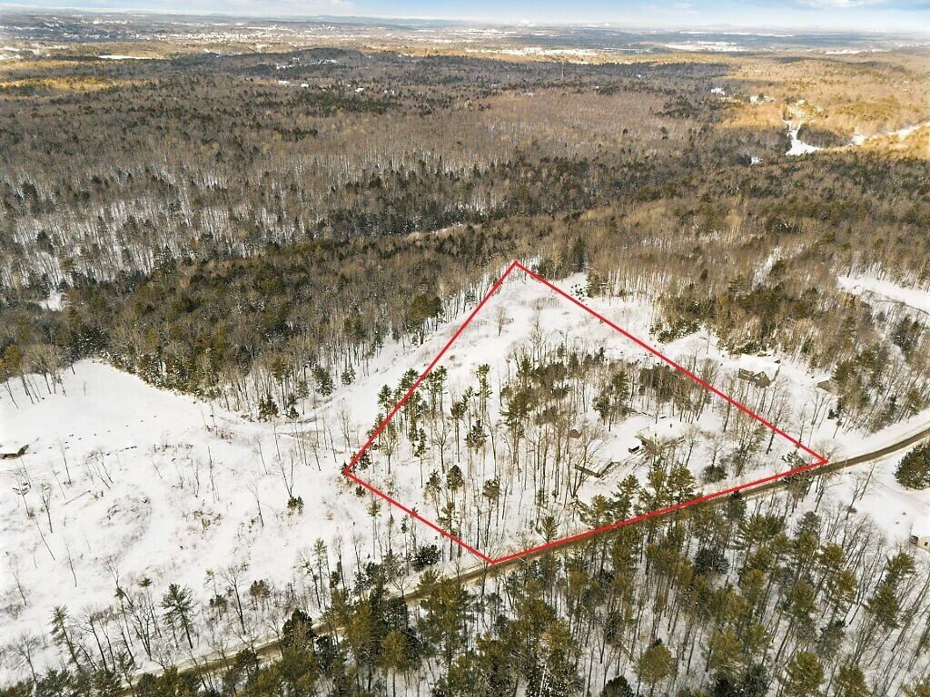 135 S Pond Road