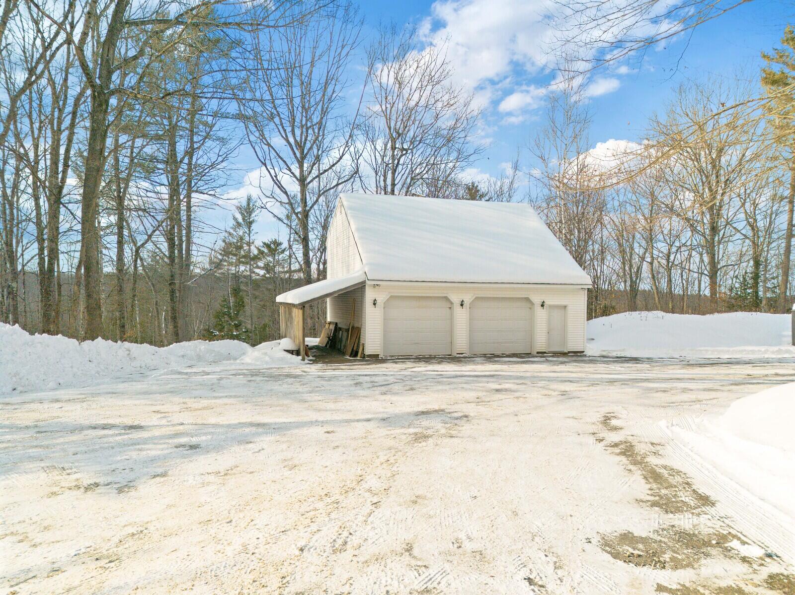 135 S Pond Road