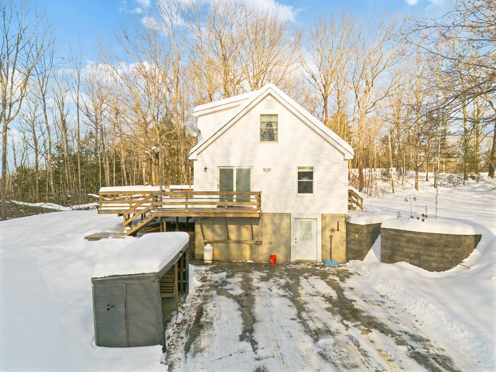 135 S Pond Road