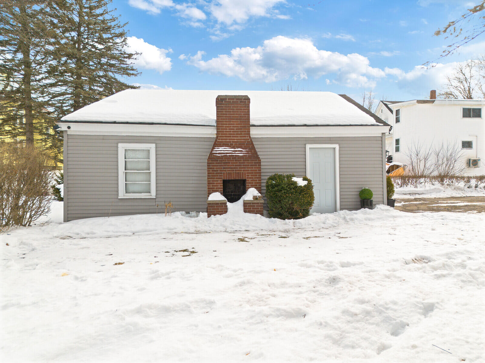 1 Williams Street