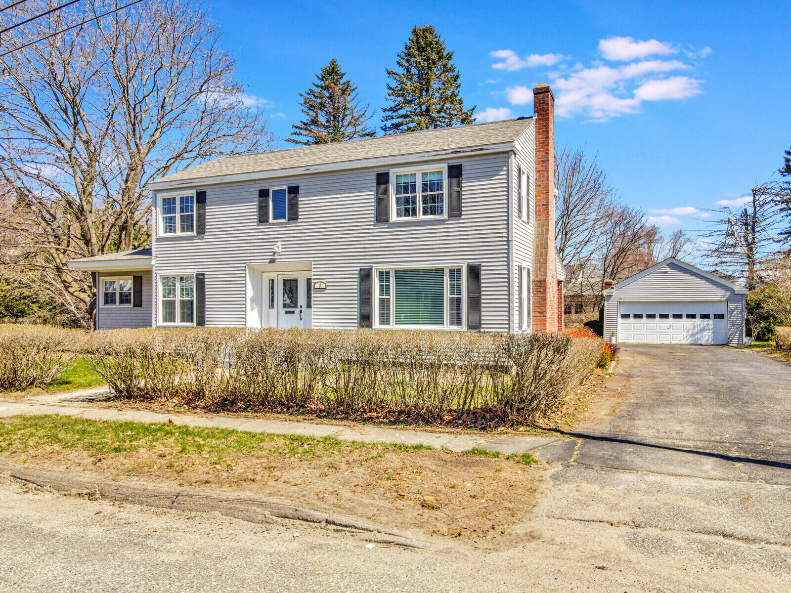 1 Williams Street