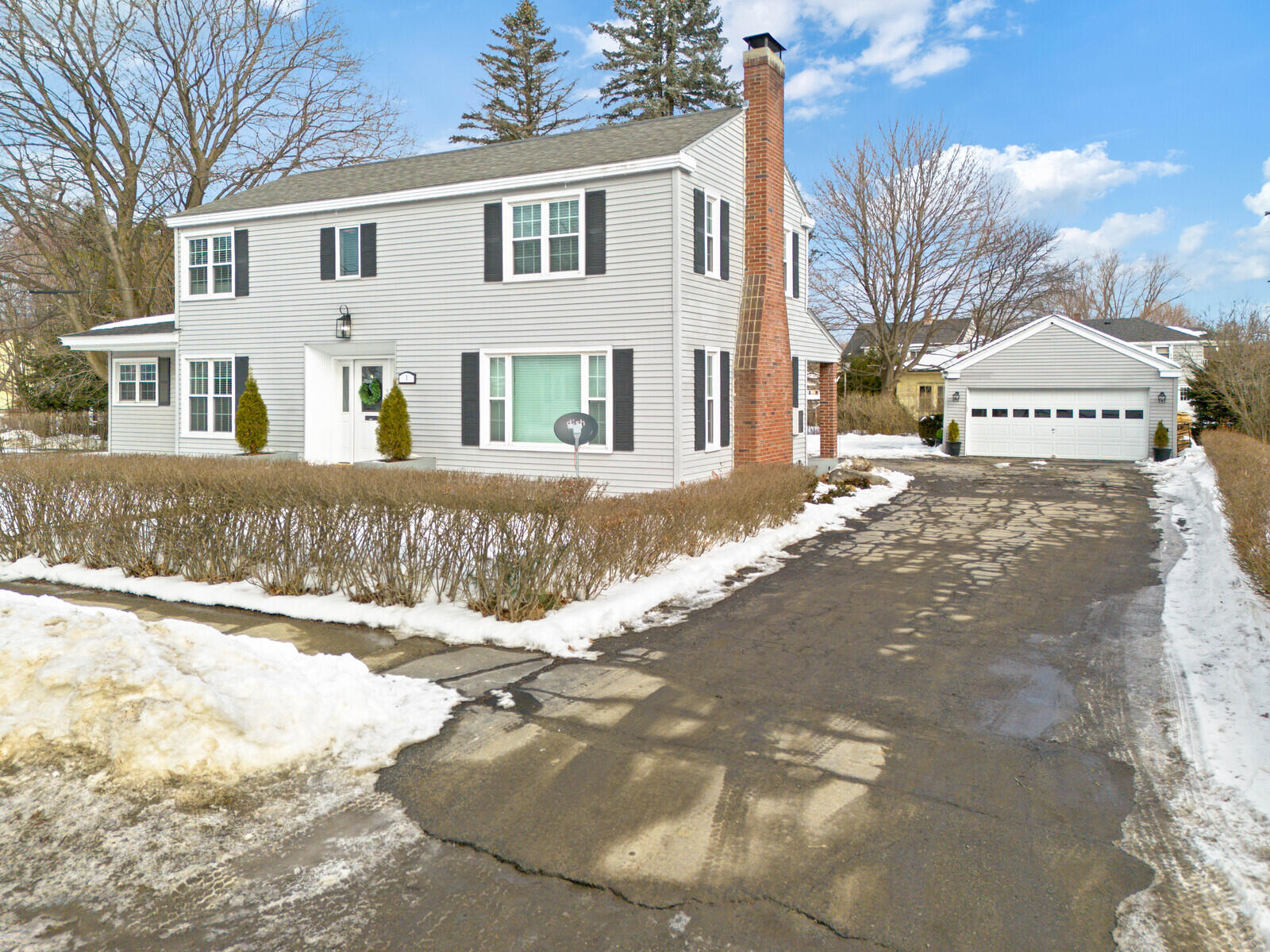 1 Williams Street