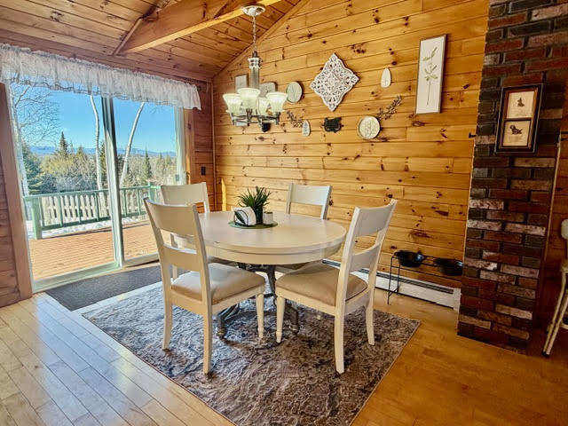 7 Emerald Acres