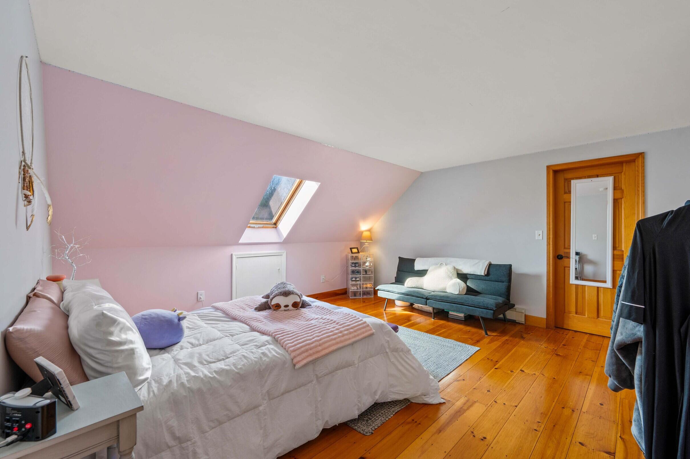 353 Mountfort Road
