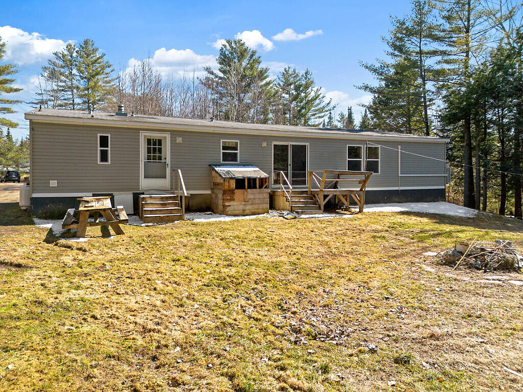 5 Forest Lane