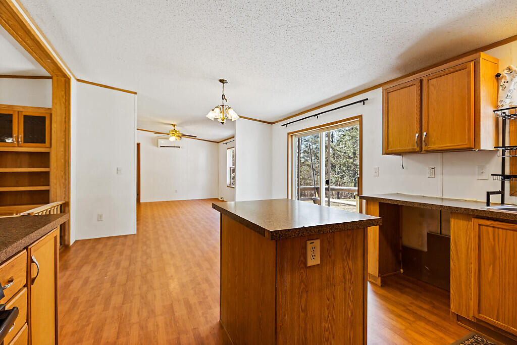 5 Forest Lane