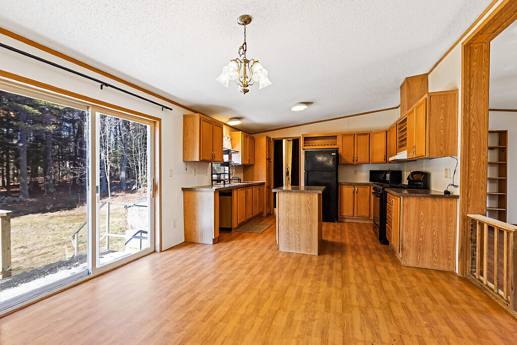 5 Forest Lane