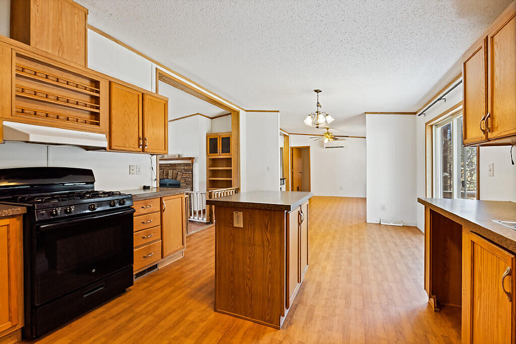 5 Forest Lane