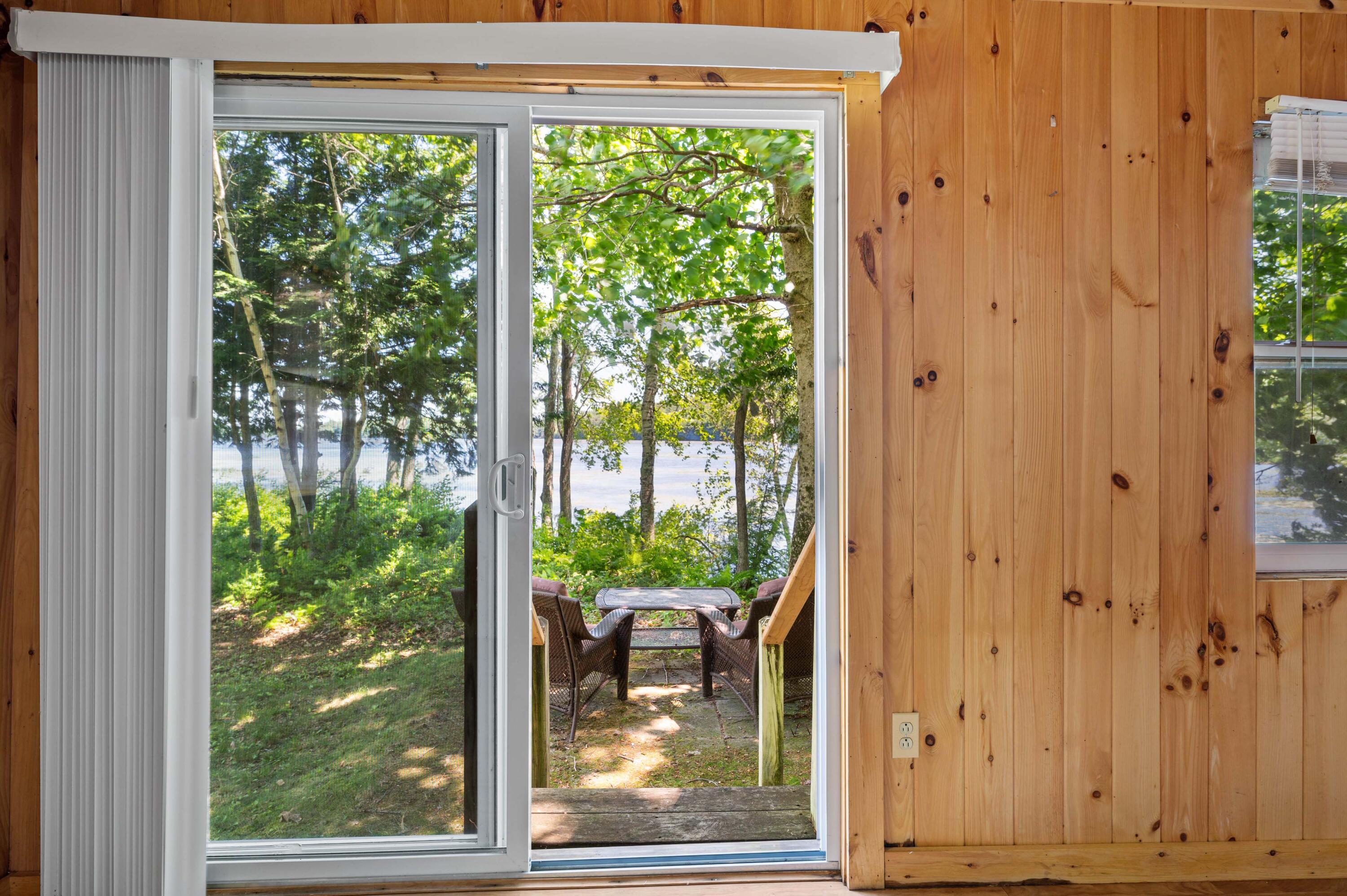 16 Maple Ridge Road