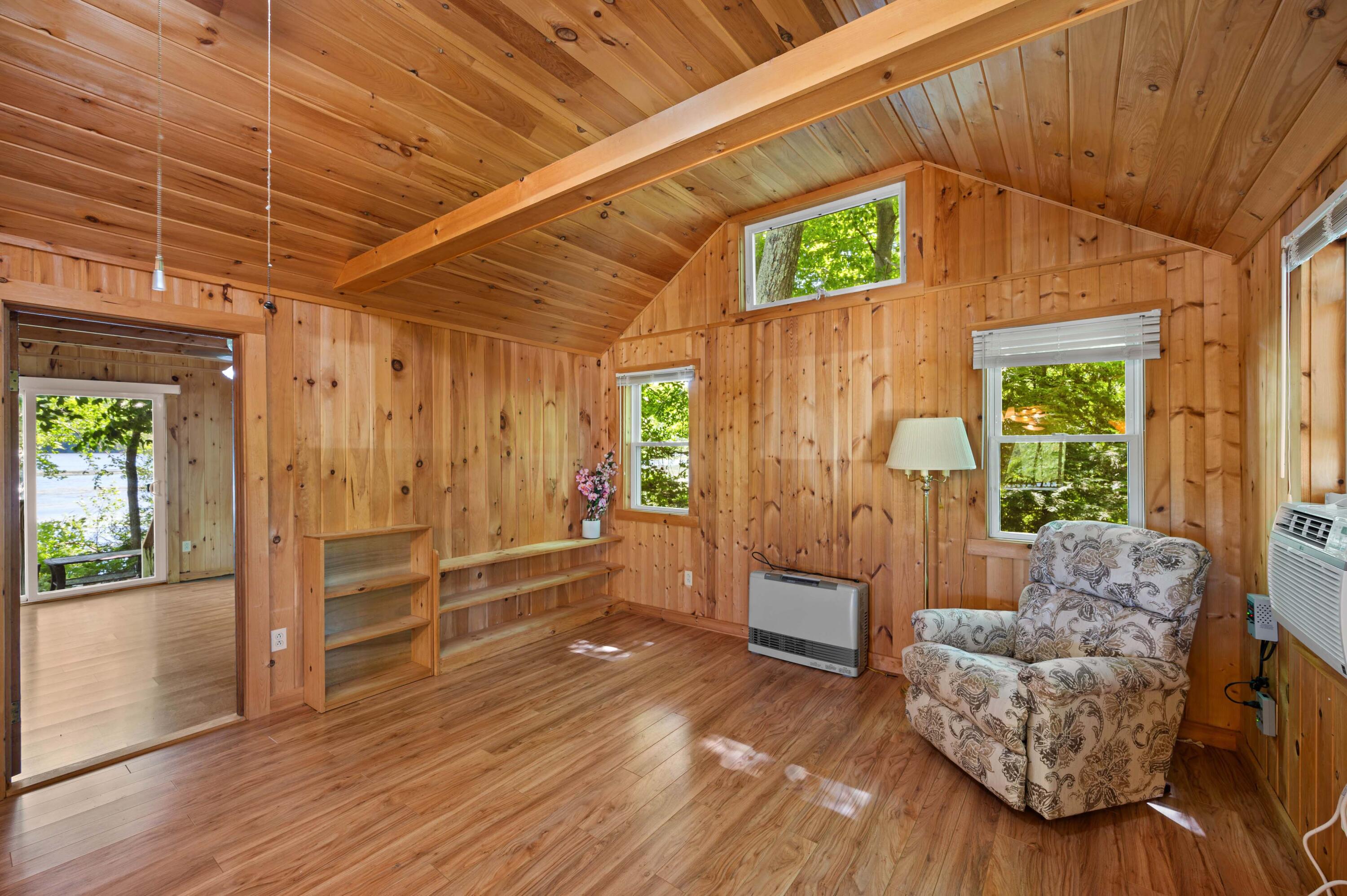 16 Maple Ridge Road