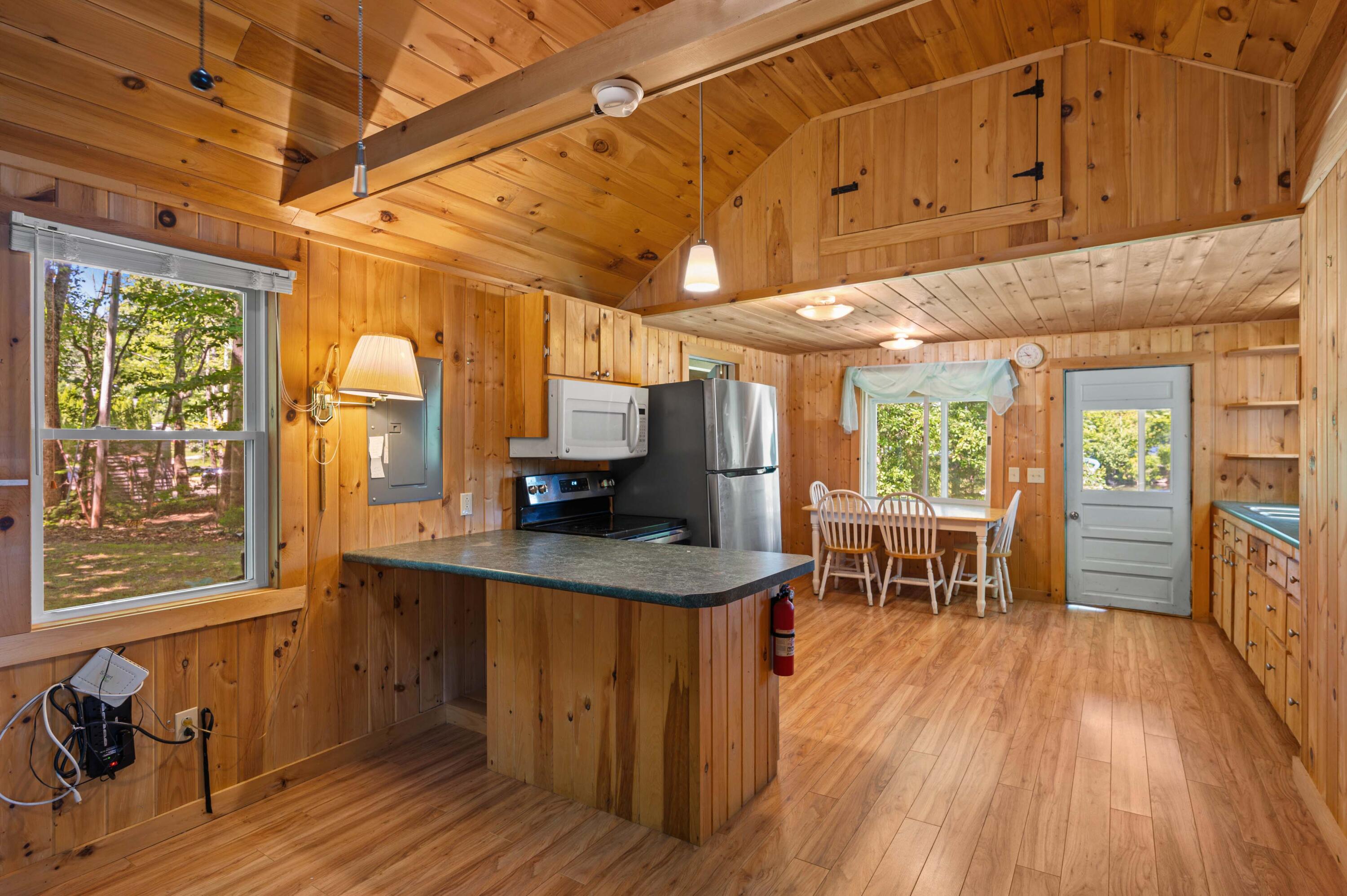 16 Maple Ridge Road