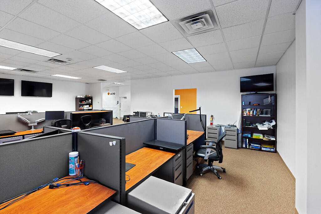 4 Industrial Parkway
