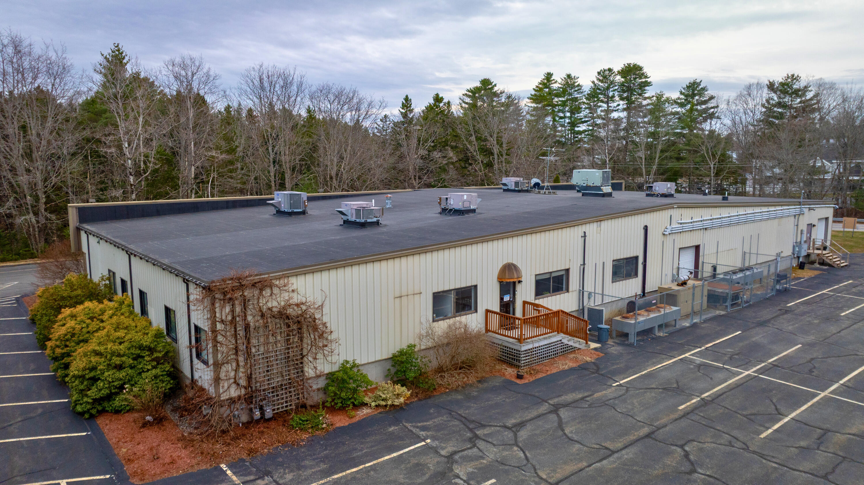 4 Industrial Parkway