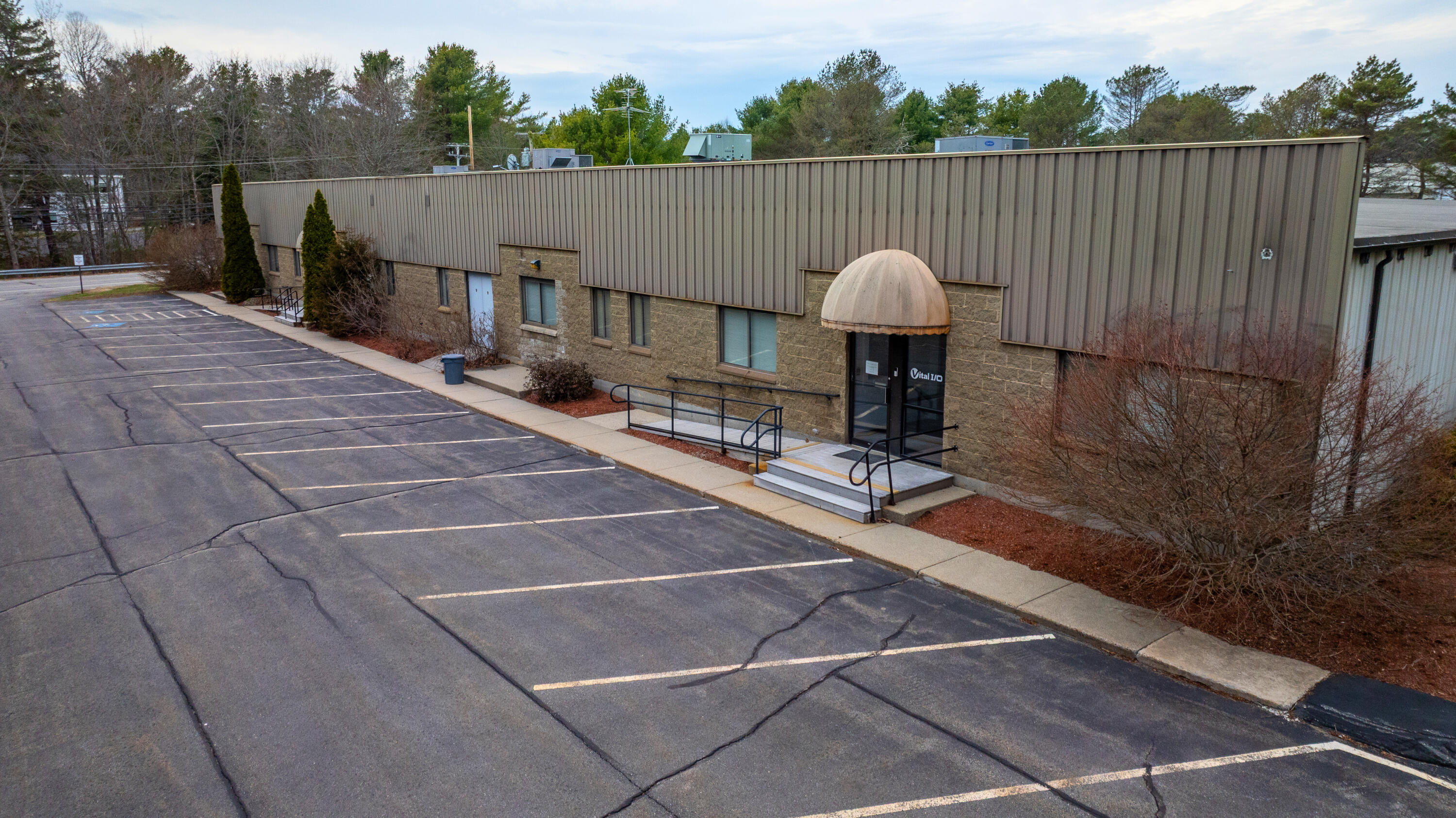 4 Industrial Parkway