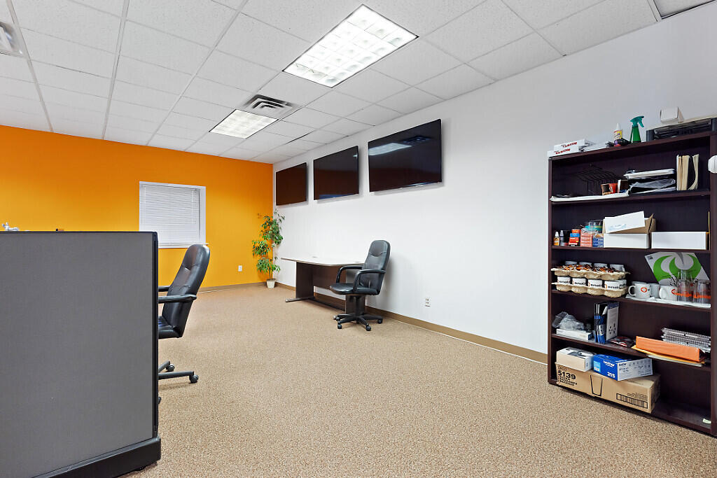 4 Industrial Parkway