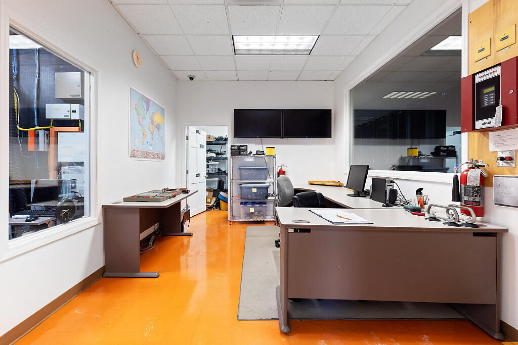 4 Industrial Parkway