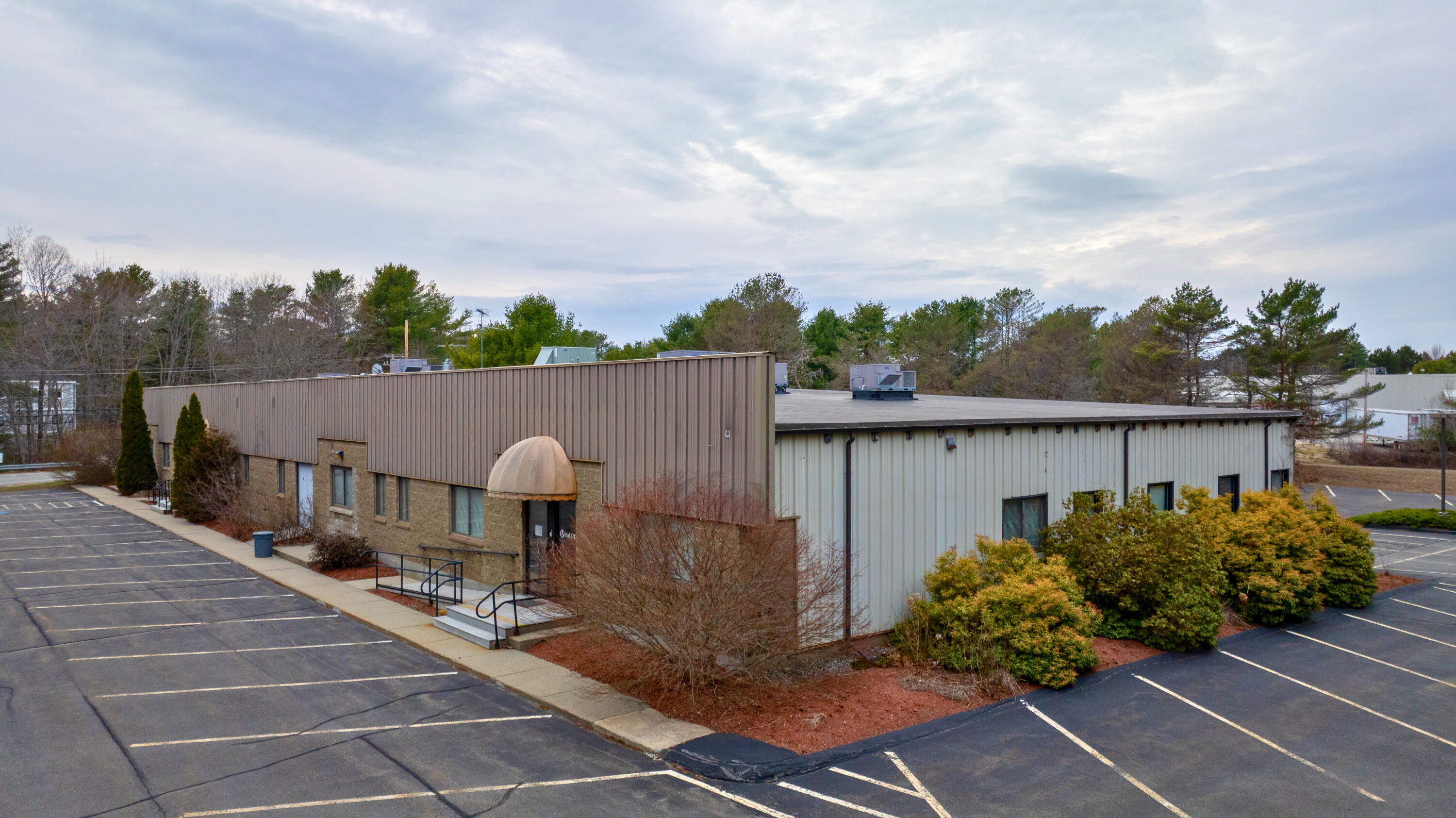 4 Industrial Parkway