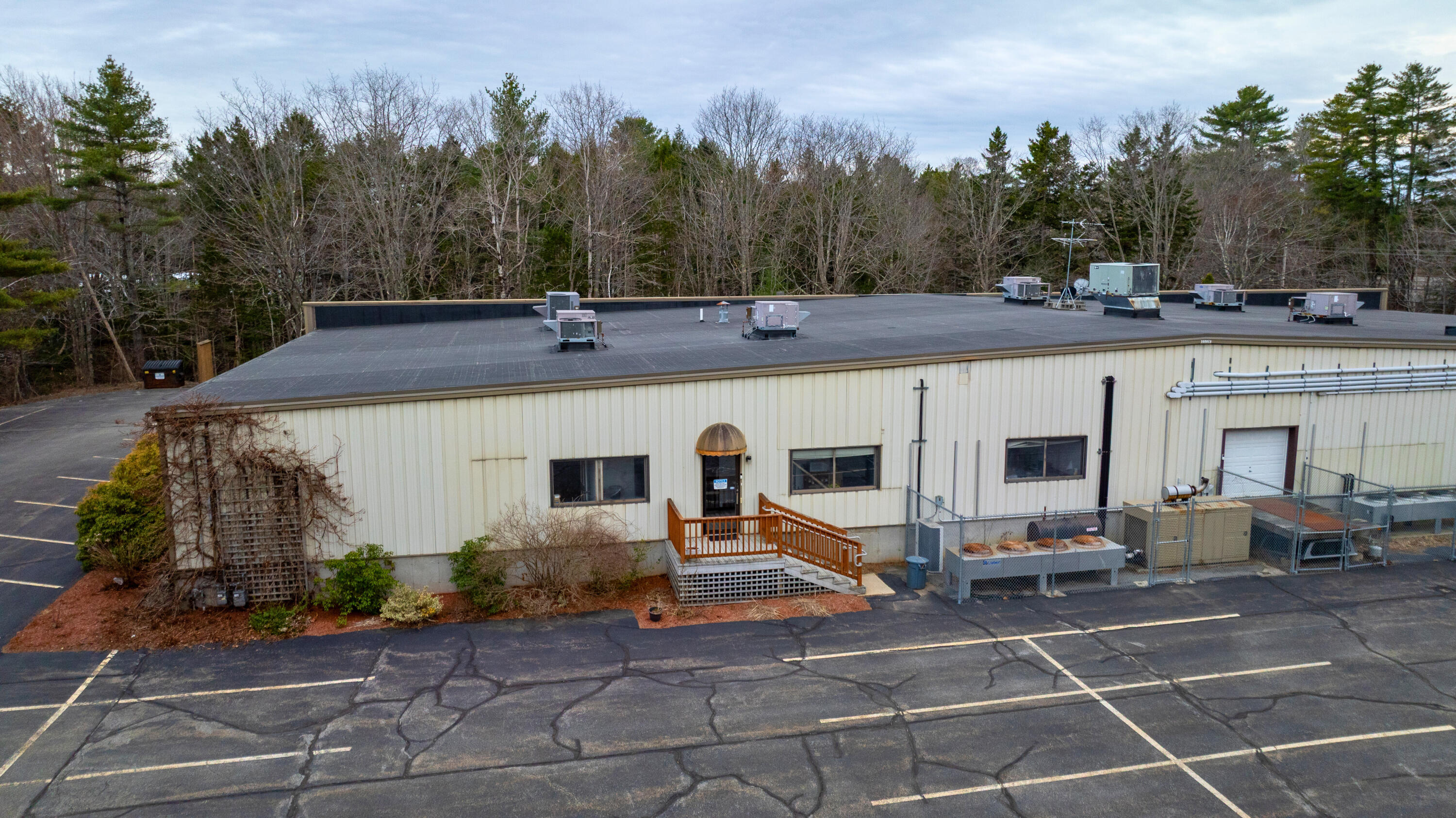 4 Industrial Parkway